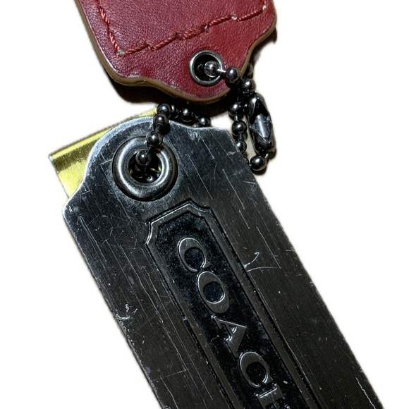 COACH 2 SILVER TONE NICKEL FOB BAG CHARM KEYCHAIN 2 HANG TAGS and RED LEATHER Ta - Picture 6 of 8